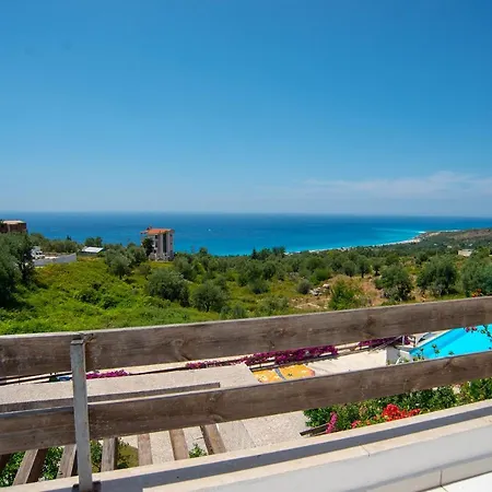 Lejlighed The Olive Terrace Palase